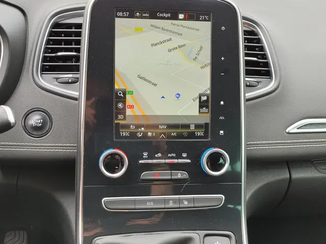 Renault Grand Scénic 1.3 TCe Bose 2020 Benzine 37