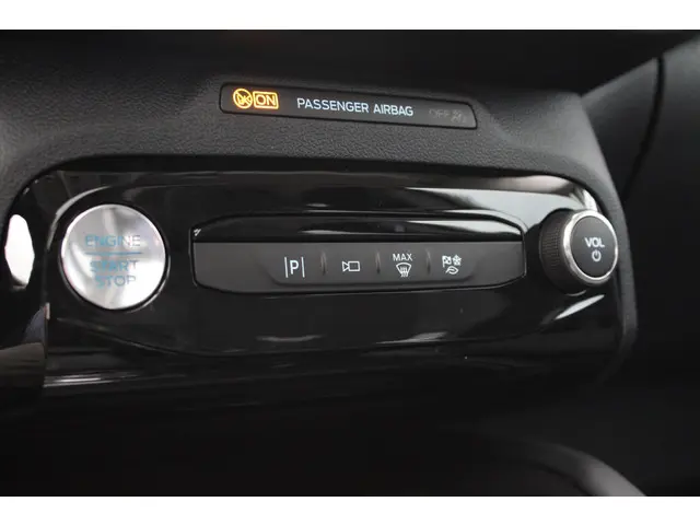 Ford Kuga 2.5 PHEV Active X 2025 Hybride Benzine 32