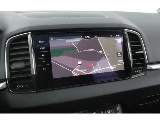 Škoda Karoq 1.5 TSI ACT Style Business 2019 Benzine 26