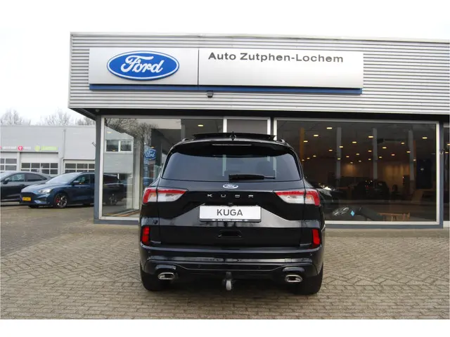 Ford Kuga 1.5 EcoBoost ST-Line X 150PK 2023 Benzine 4