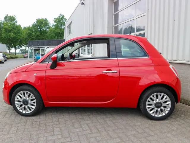 Fiat 500 1.2 Lounge 2015 Benzine 3