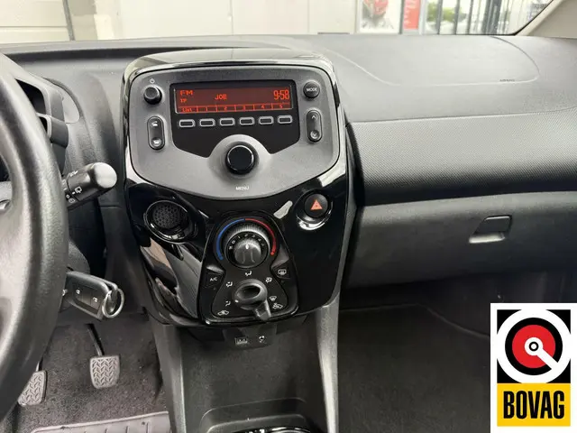 Citroën C1 1.0 VTi Shine 2019 Benzine 16