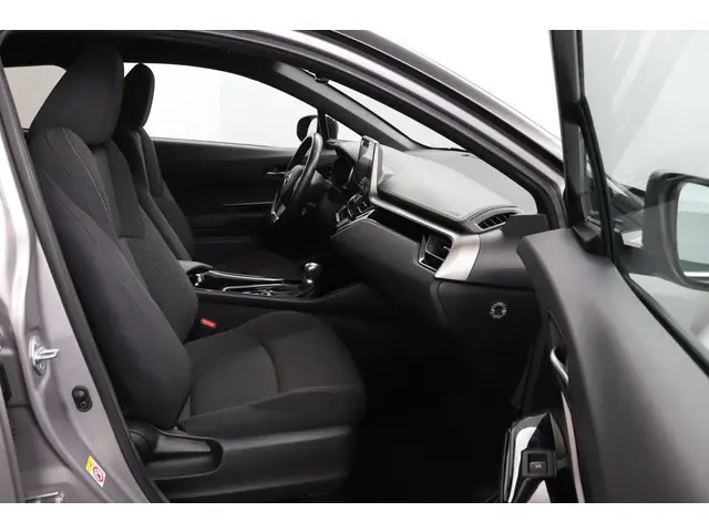 Toyota C-HR 1.8 Hybrid Active 2019 Hybride Benzine 27