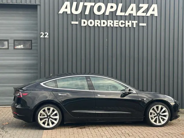 Tesla Model 3 Standard RWD Plus 60 kWh 2020 Elektrisch 8