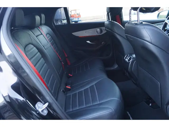 Mercedes-Benz GLC Coupé 43 AMG 2019 Benzine 31