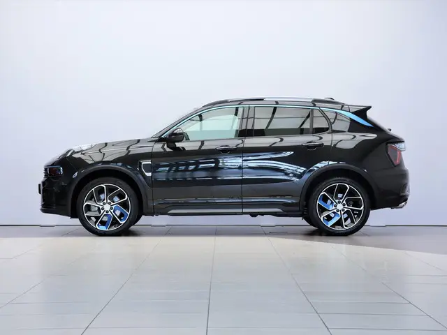 Lynk & Co 01 1.5 2021 Hybride Benzine 4