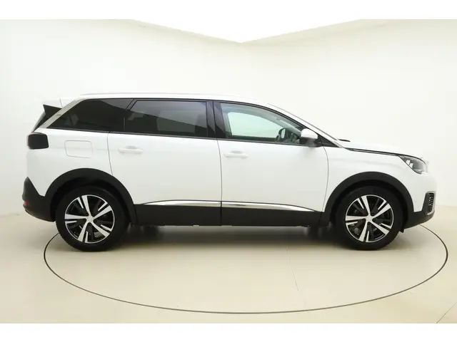 Peugeot 5008 1.2 PureTech Allure 2018 Benzine 9