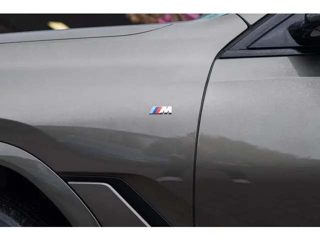 BMW X6 xDrive40i High Executive M Sport 2020 Benzine 39