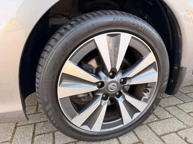 Nissan Pulsar 1.2 DIG-T N-Connecta 2018 Benzine 19