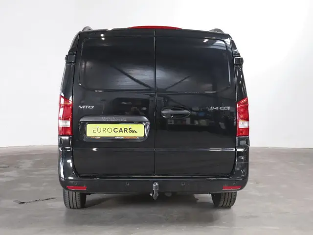 Mercedes-Benz Vito 114 CDI Lang 2023 Diesel 14