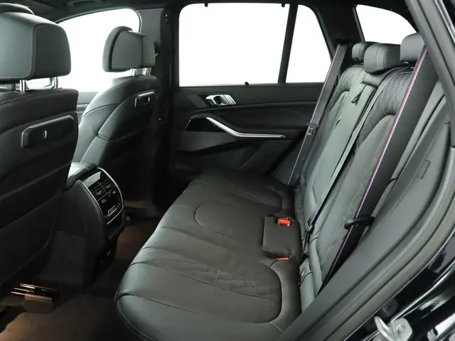 BMW X5 xDrive50e 2025 Hybride Benzine 15