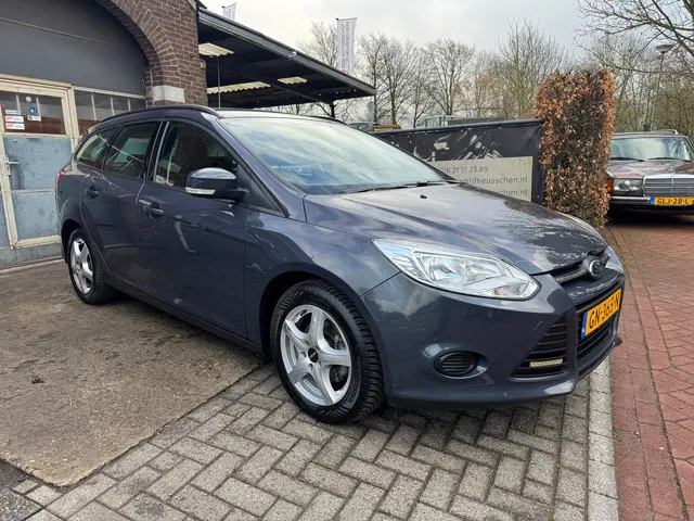 Ford Focus Wagon 1.6 TI-VCT Lease Titanium 2012 Benzine 3