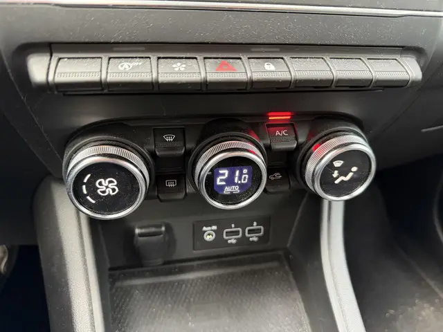 Renault Captur 1.3 TCe 140 PK Intens 2022 Benzine 15