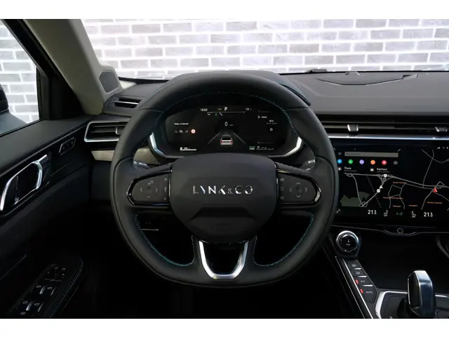 Lynk & Co 01 1.5 PHEV 2022 Hybride Benzine 17