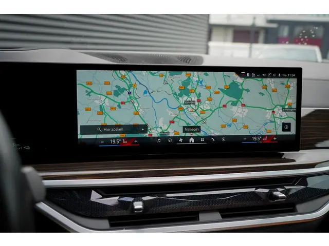 BMW X5 xDrive50e M-Sport 2023 Hybride Benzine 47
