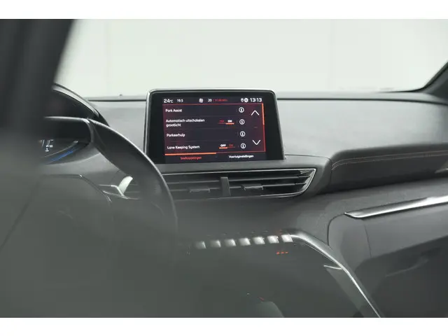 Peugeot 3008 1.6 PureTech 180 GT Line 2019 Benzine 67