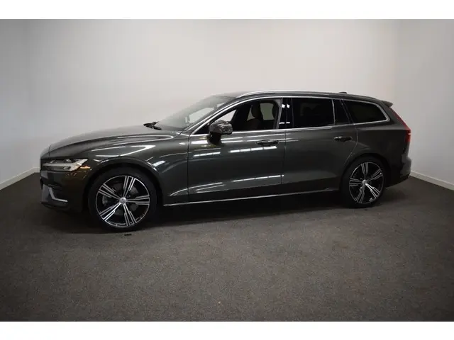 Volvo V60 2.0 T5 250pk AUT8 Inscription 2020 Benzine 2