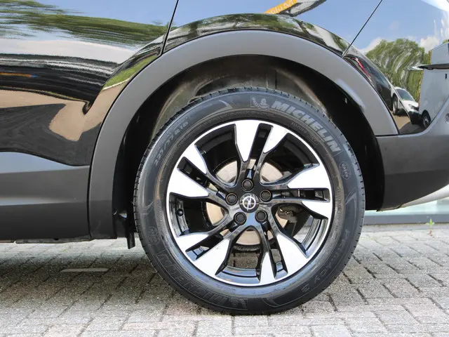 Opel Grandland X 1.2 Turbo Innovation 2019 Benzine 26
