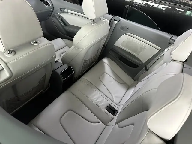 Audi A5 Cabriolet 2.0 TFSI q. Sp.Ed.OD 2014 Benzine 12