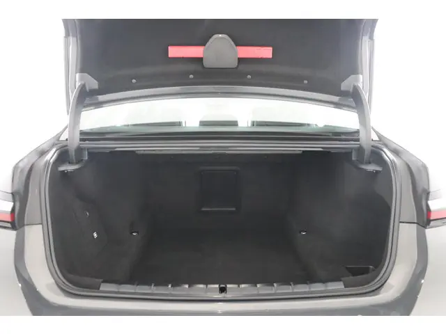 BMW 7 Serie 750e xDrive 2024 Hybride Benzine 19