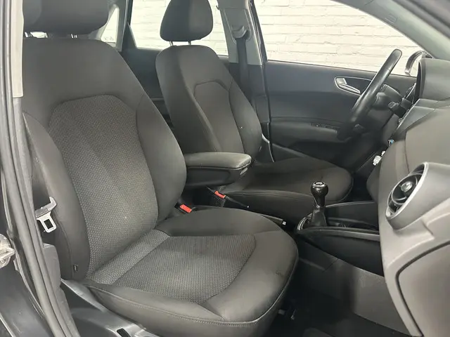 Peugeot 2008 1.2 PureTech Style 2014 Benzine 9