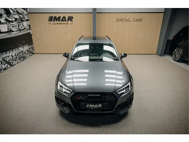 Audi RS4 2.9 TFSI RS 4 quattro 2018 Benzine 5
