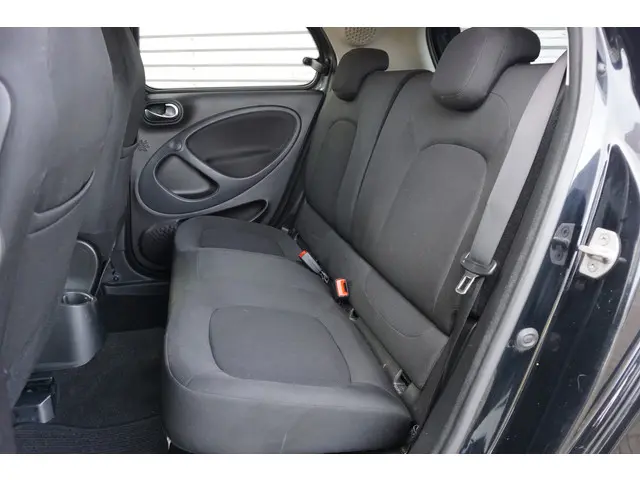 Smart Forfour 1.0 Passion 2016 Benzine 11