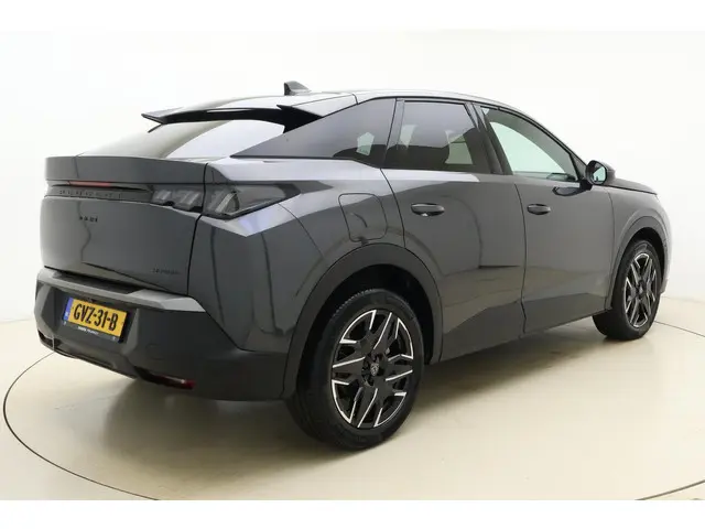 Peugeot 3008 1.2 Hybrid 136 Allure 2024 Hybride Benzine 2