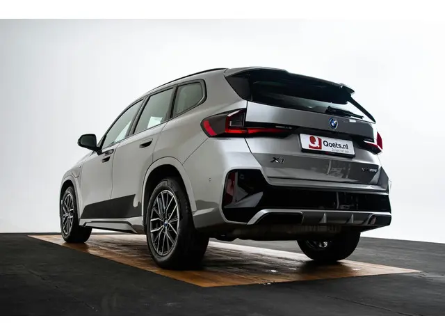 BMW X1 xDrive25e 2025 Hybride Benzine 10