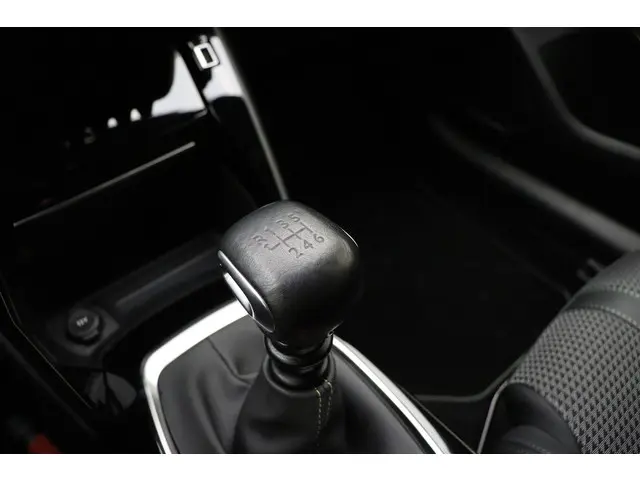 Peugeot 208 1.2 PureTech GT-Line 2020 Benzine 20