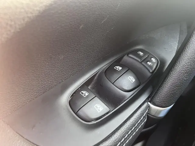 Nissan QASHQAI 1.2 Tekna 2018 Benzine 10