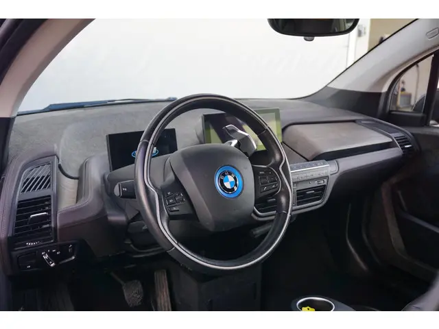 BMW i3 S 120Ah RoadStyle Edition 2020 Elektrisch 10