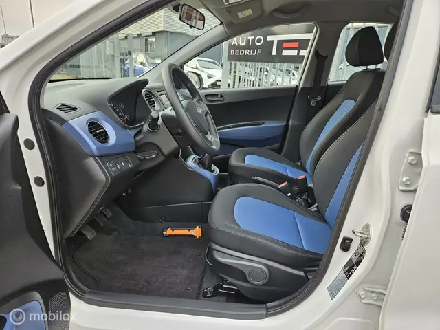 Hyundai i10 1.0i i-Motion nieuwe apk 2014 Benzine 10