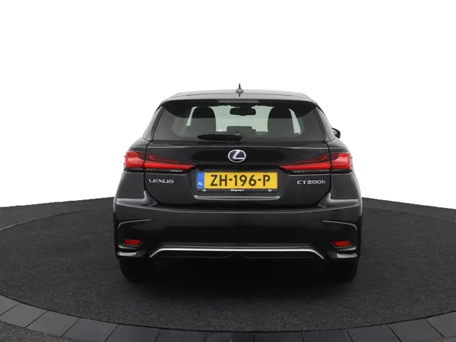 Lexus CT 200h Business Line 2019 Hybride Benzine 47