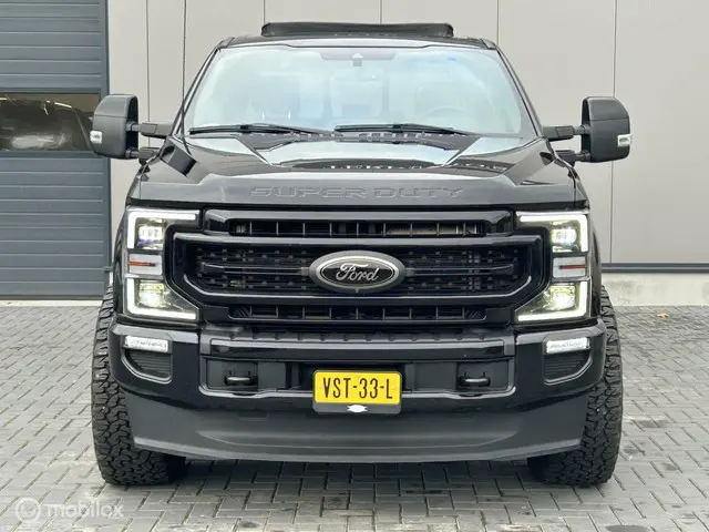 Ford F-250 USA 6.7 V8 Powerstroke 2022 Diesel 2