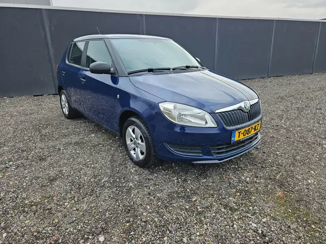 Škoda Fabia 1.2 ACTIVE 5 DRS. * AIRCO * 2012 Benzine 16