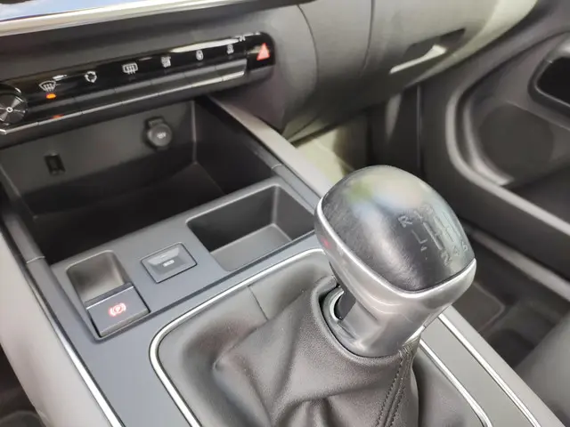 Citroën C5 Aircross 1.2 PureTech Business 2019 Benzine 16