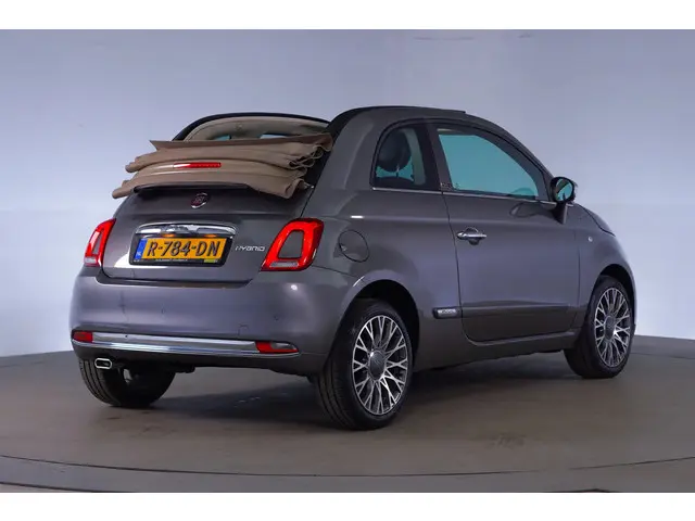 Fiat 500 1.0 Hybrid Dolcevita [ El.kap Climate ] 2022 Benzine 33