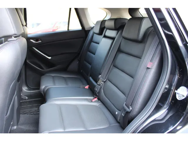 Mazda CX-5 2.5 SkyActiv-G 192 GT-M 4WD 2015 Benzine 27