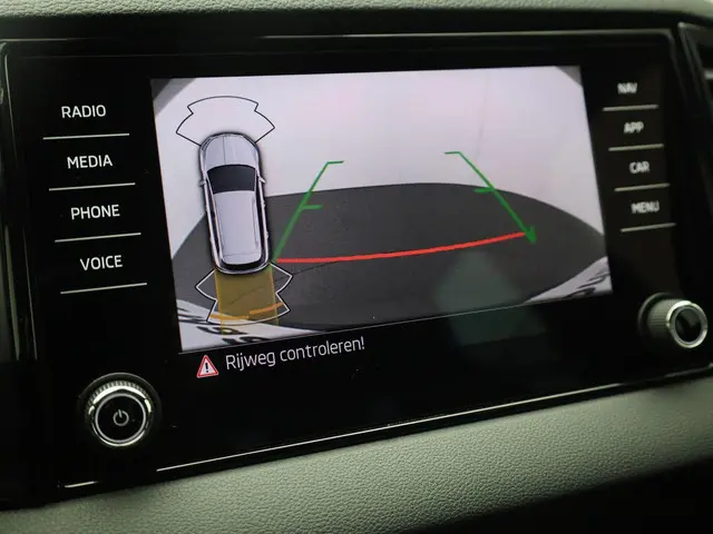 Škoda Karoq 1.5TSI/150PK ACT Sportline DSG 2023 Benzine 11