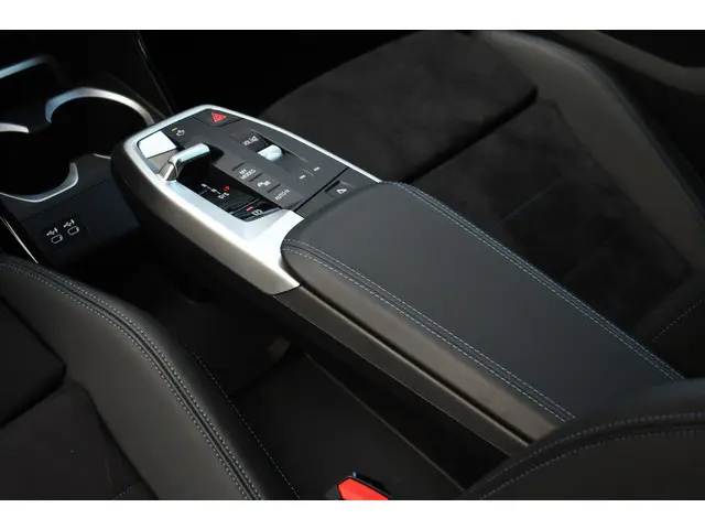 BMW X1 xDrive25e M-Sport 2024 Hybride Benzine 55