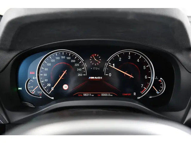 BMW X3 M40i xDrive High Executive 2018 Benzine 24