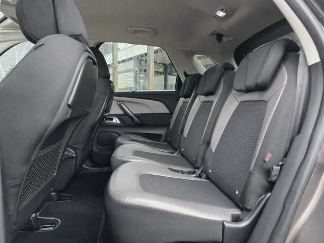 Citroën C4 Picasso 1.6 e-THP Exclusive 2016 Benzine 12