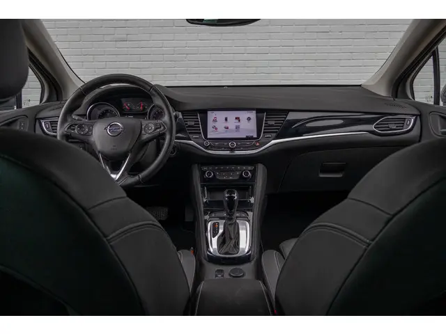 Opel Astra 2