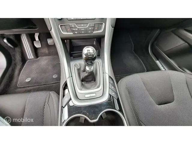 Ford Mondeo 1.5 Titanium 2015 Benzine 28