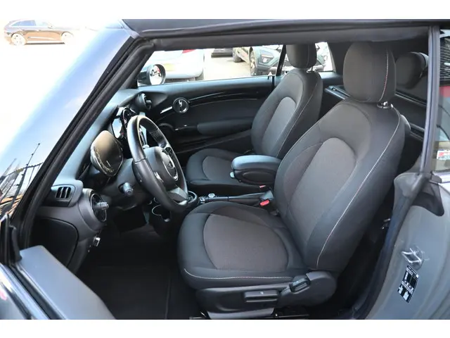 MINI Cooper Cabrio Mini 1.5 Classic 2023 Benzine 11