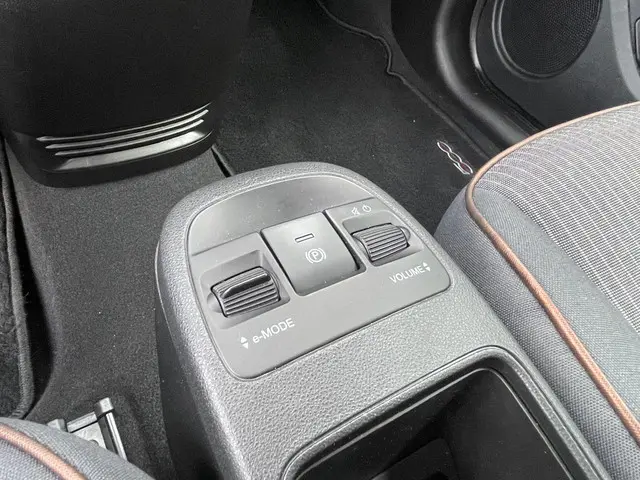 Fiat 500 Action 24 kWh 2023 Elektrisch 10