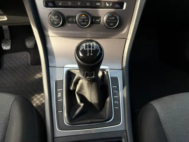 Volkswagen Golf 1.2 TSI Comfortline 2013 Benzine 22