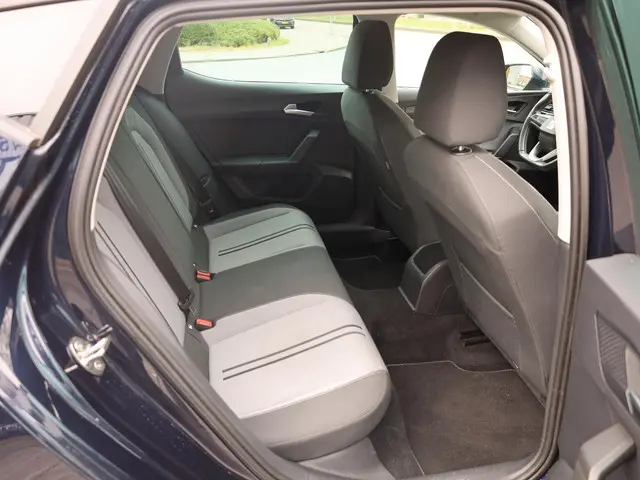 SEAT Leon 1.0 eTSI 2022 Benzine 30