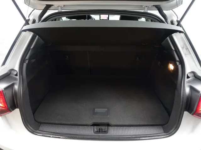 Audi Q2 1.0 TFSI S-line Aut- 2018 Benzine 35